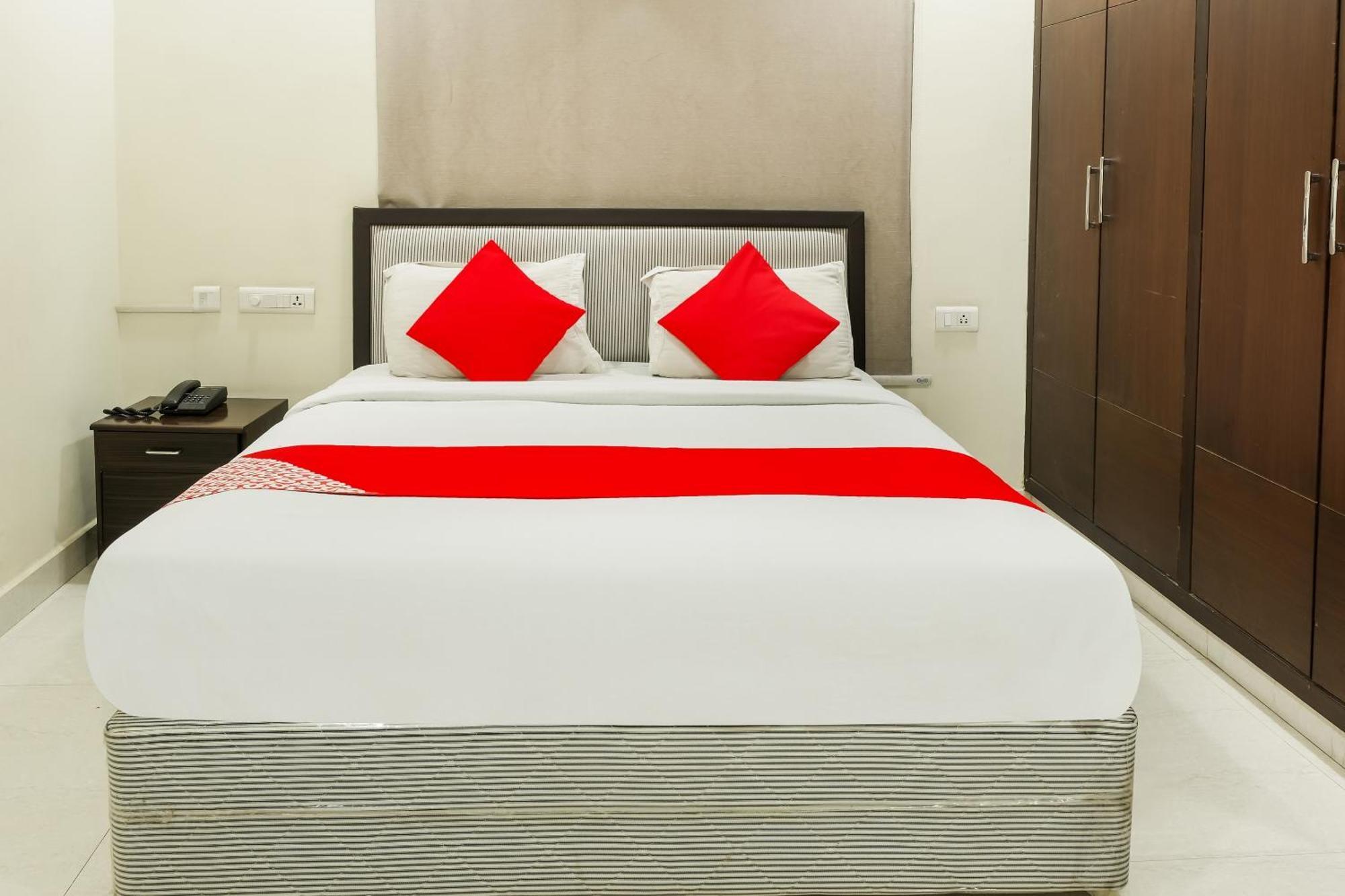Hotel O Karthikeya Pride Vijayawāda Exterior photo