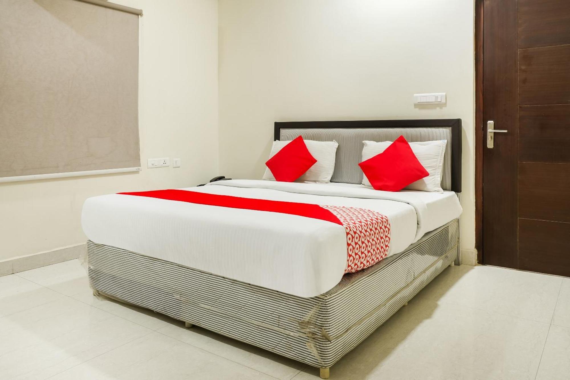 Hotel O Karthikeya Pride Vijayawāda Exterior photo