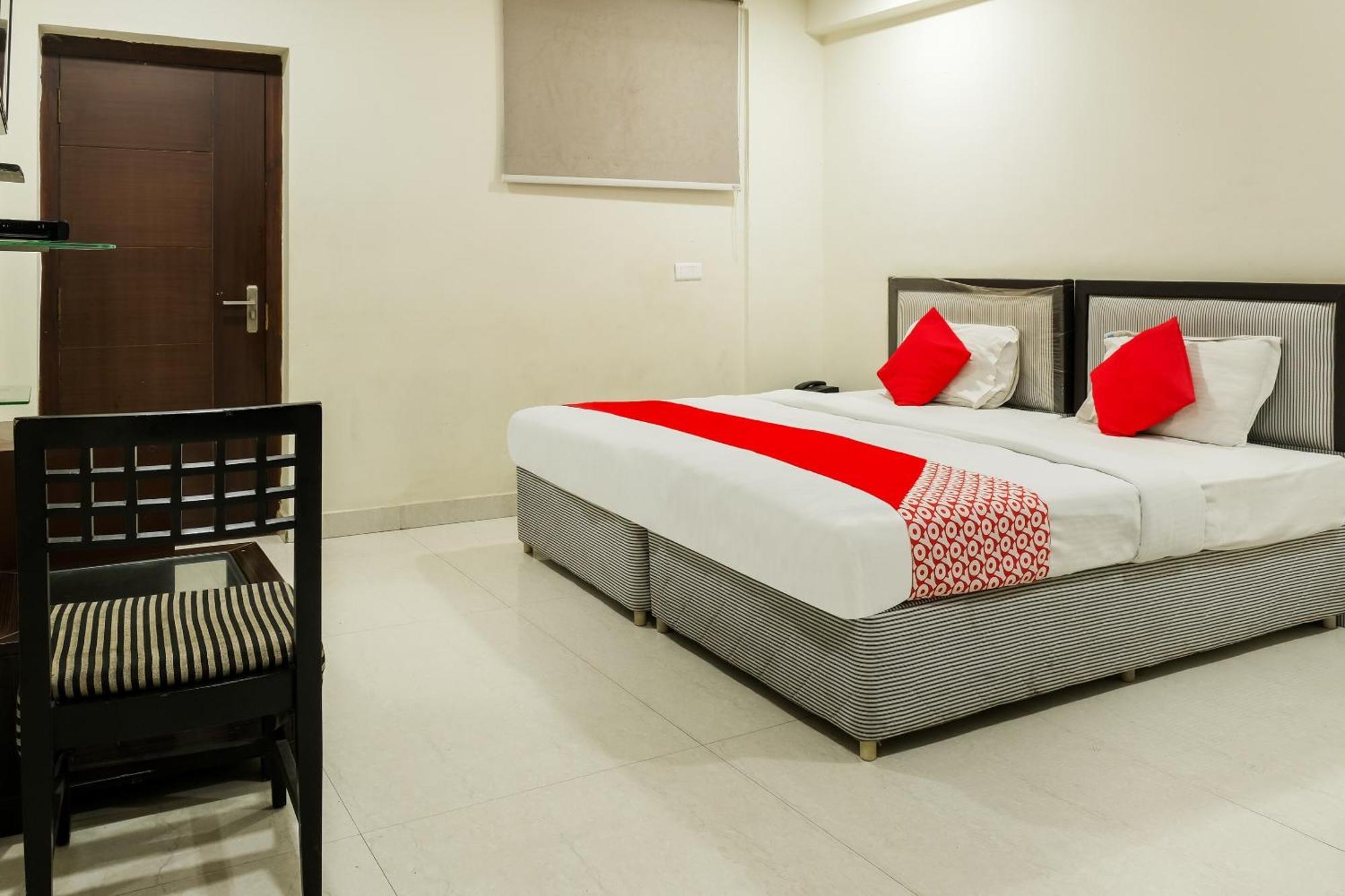 Hotel O Karthikeya Pride Vijayawāda Exterior photo