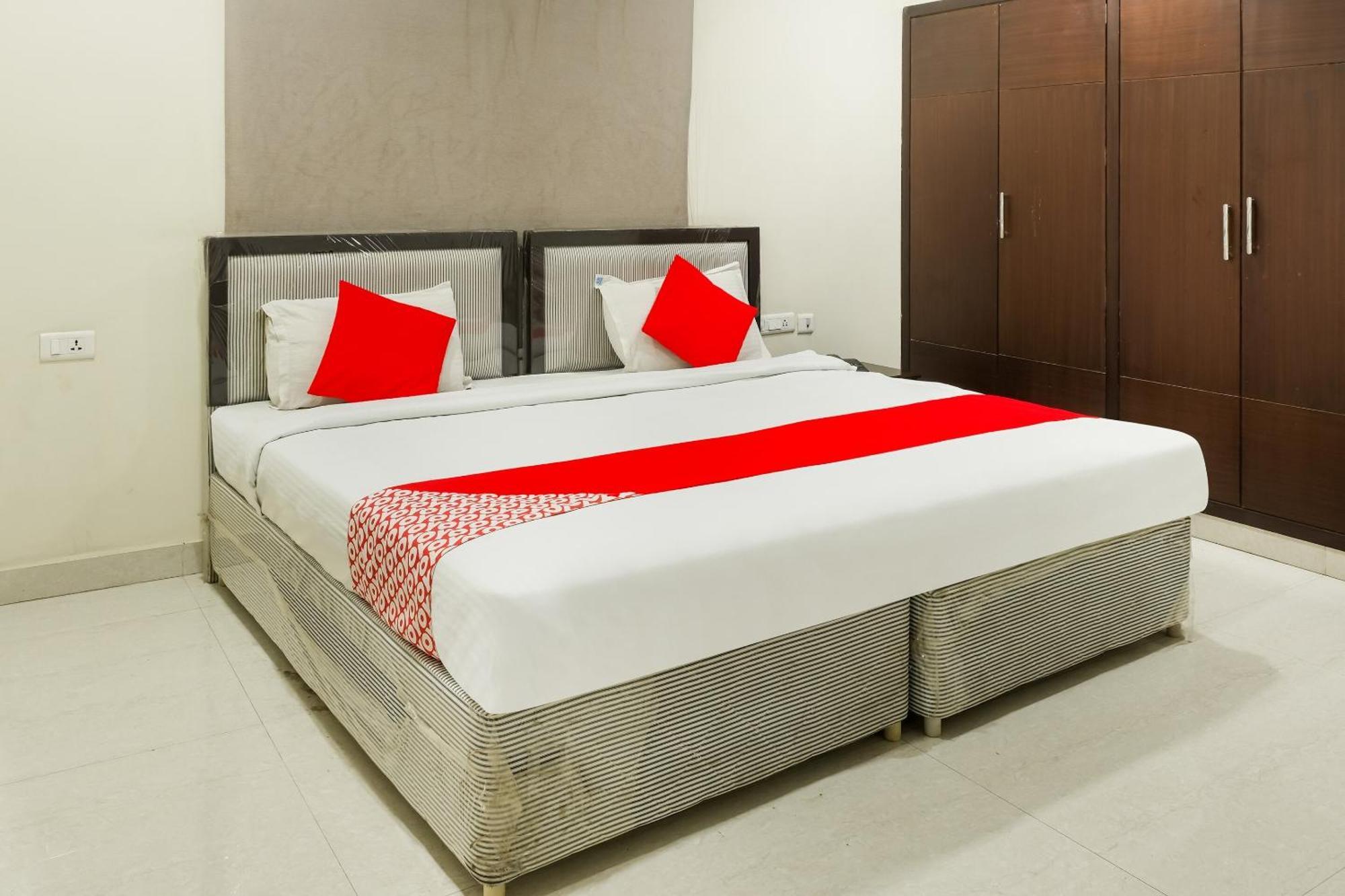 Hotel O Karthikeya Pride Vijayawāda Exterior photo