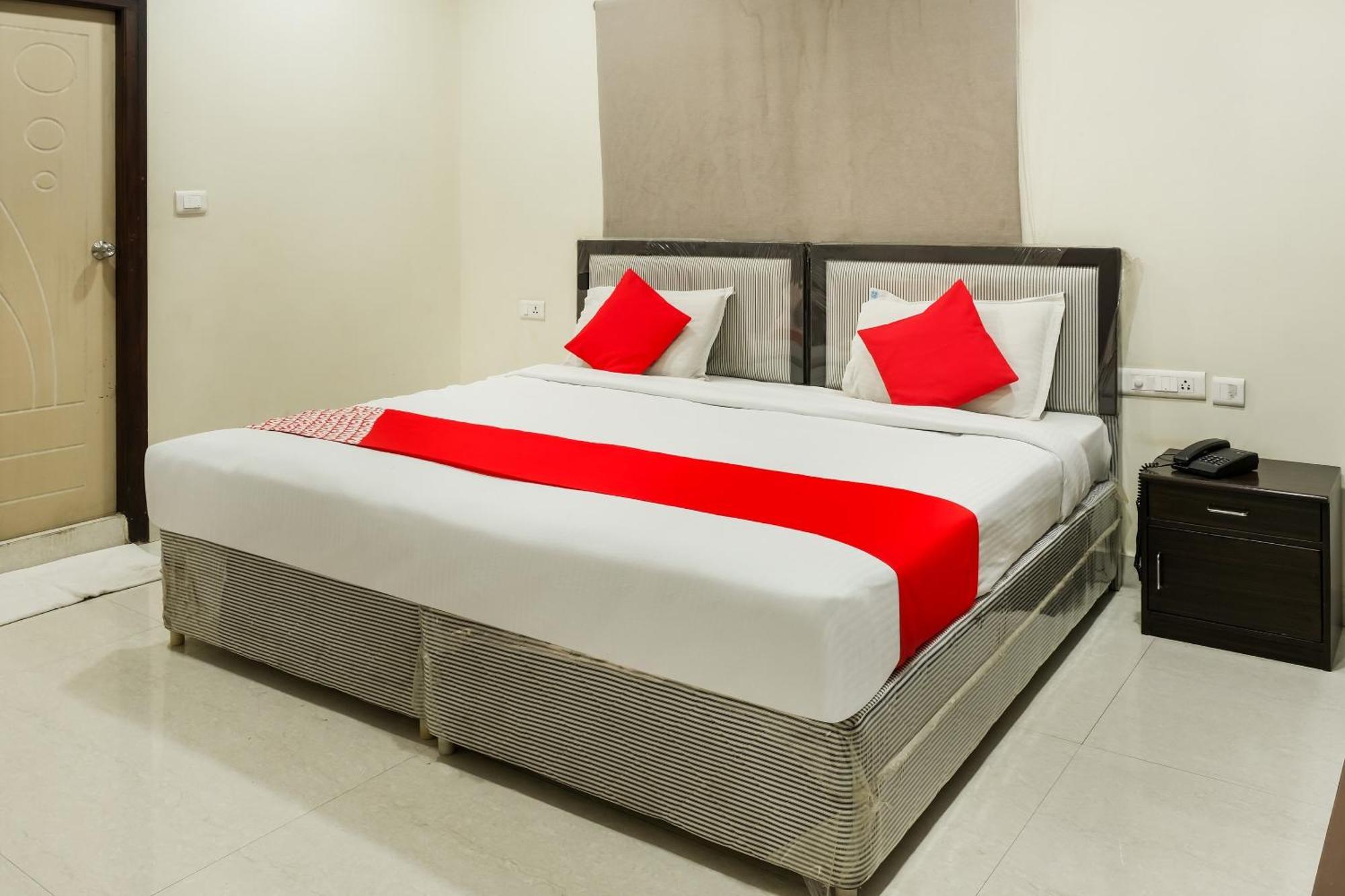 Hotel O Karthikeya Pride Vijayawāda Exterior photo